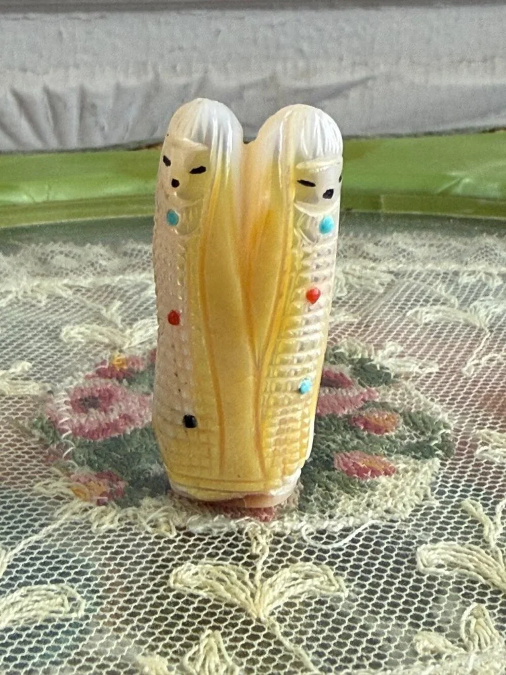 Vintage 60s Zuni Fetish Carved MOP Shell 4 Corn Maiden Sculpture